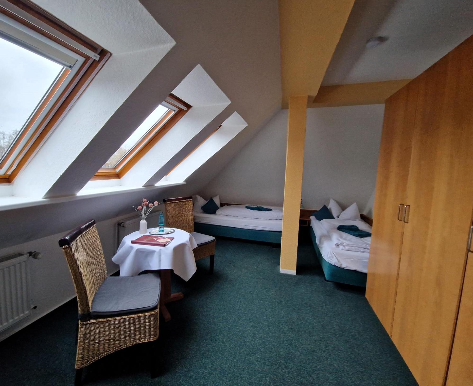 Hotel Fahrhaus Niederkleveez Bosdorf  Luaran gambar